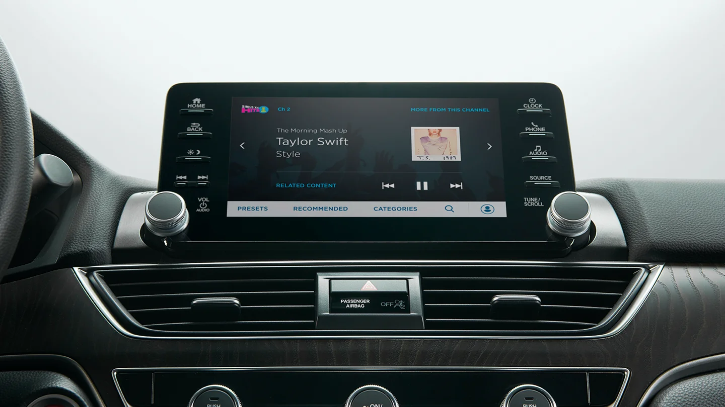  Car Radio car infotainment system